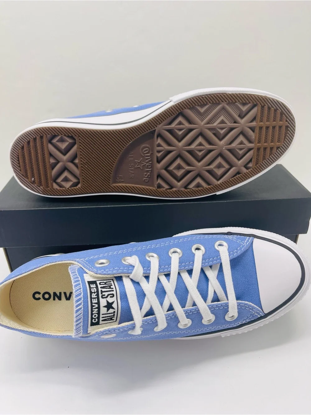 Converse CTAS Lift Ox Platform Sneakers Very Peri White Black A16105F NWT